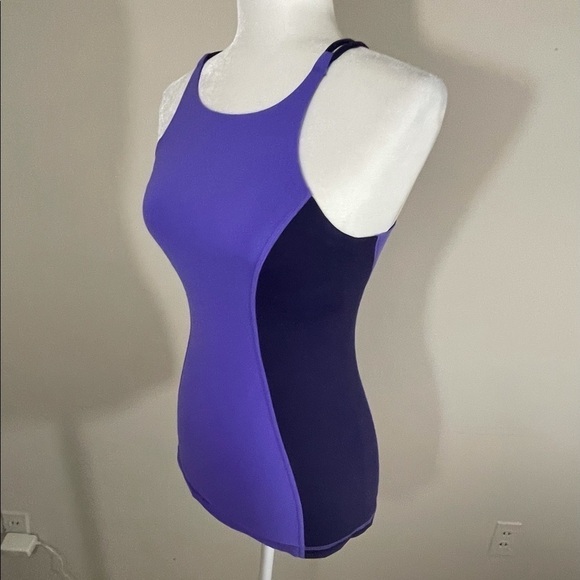 Lululemon sz sm virtuous tank top shelf bra - Picture 2 of 12